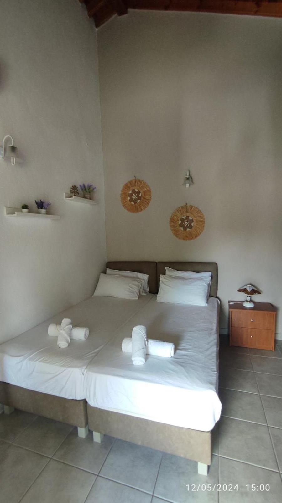 Katerina Rooms Nea Kallikrateia Esterno foto