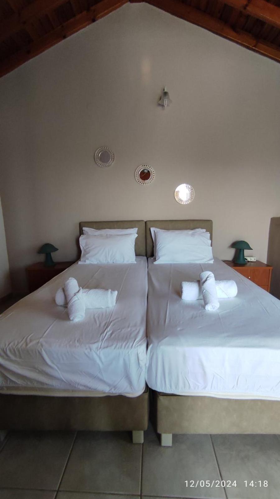 Katerina Rooms Nea Kallikrateia Esterno foto